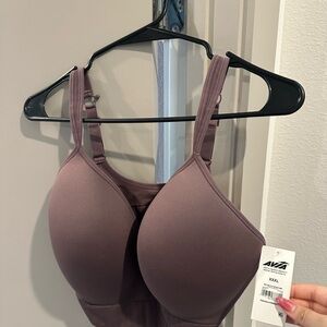 Set of 4 sports bras XXXL